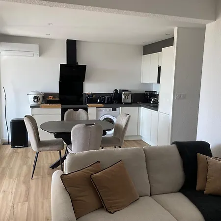 Cap D'agde 40m2 Face A La Agde